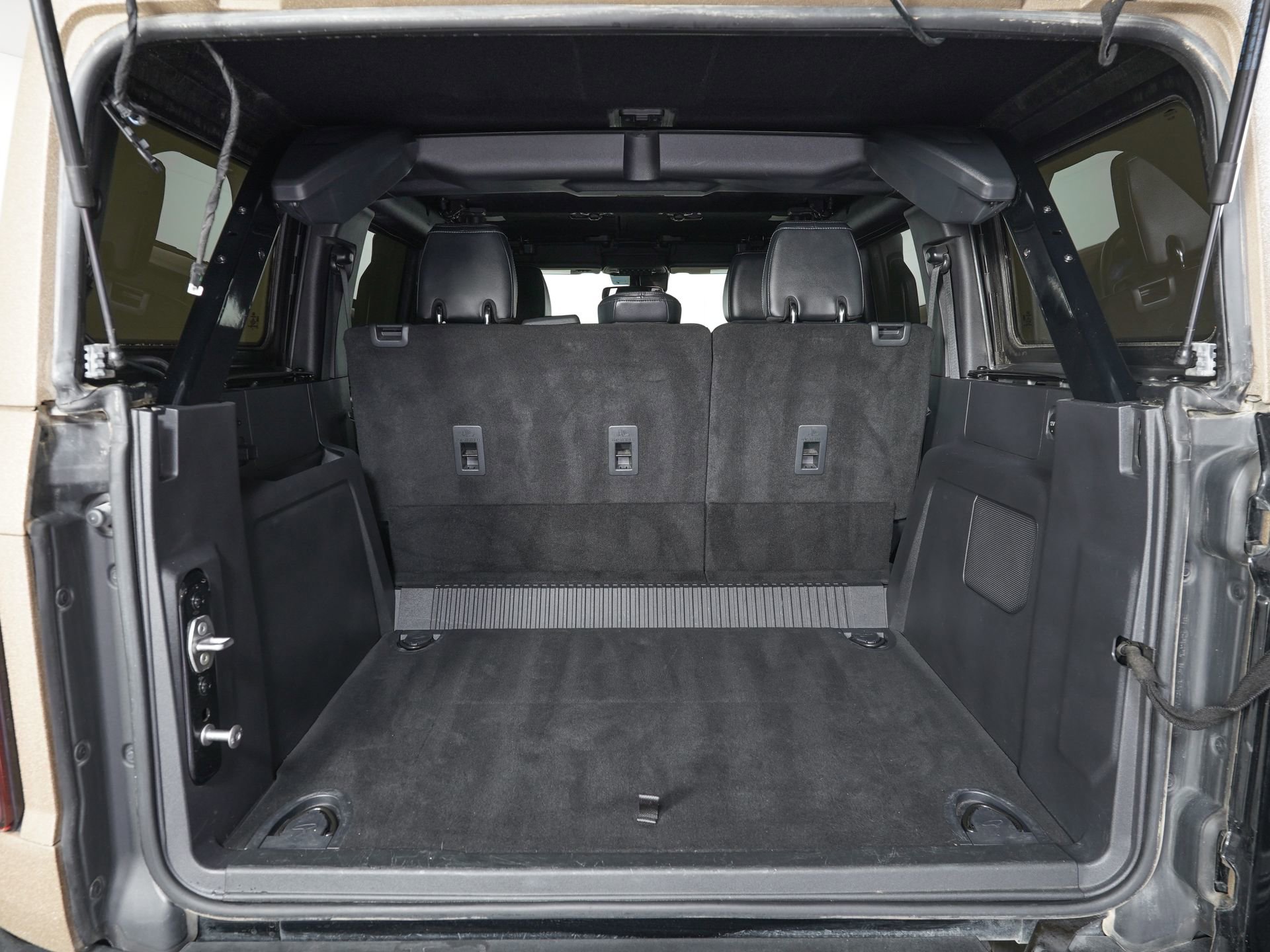 Used 2022 Ford Bronco Wildtrak AWD/4WD image 11