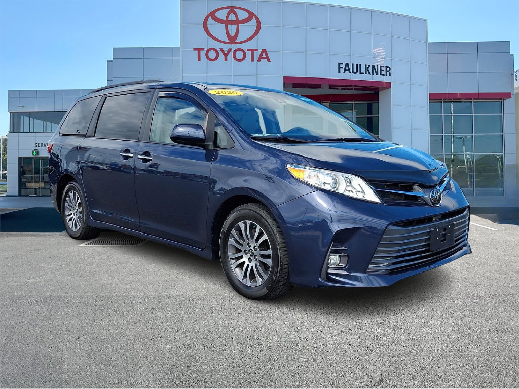 Certified 2020 Toyota Sienna XLE w/ XLE Navigation Package FWD image 1