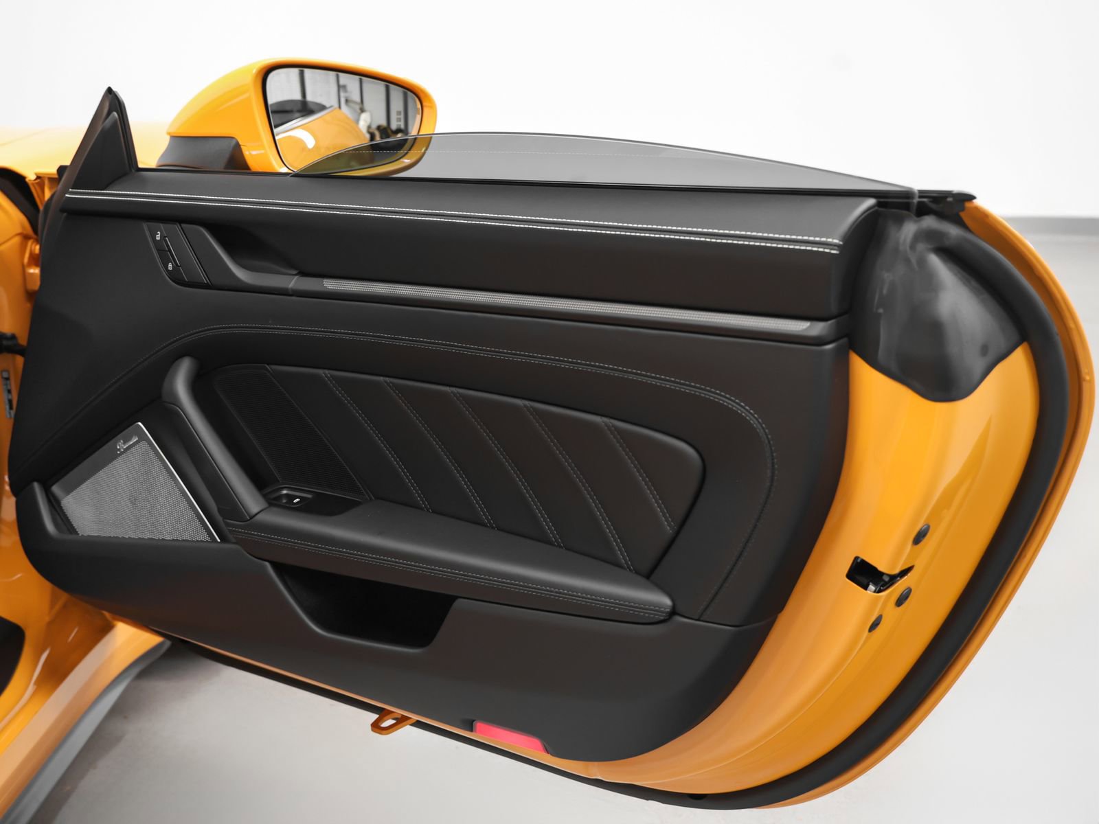 Certified 2025 Porsche 911 Carrera GTS image 46