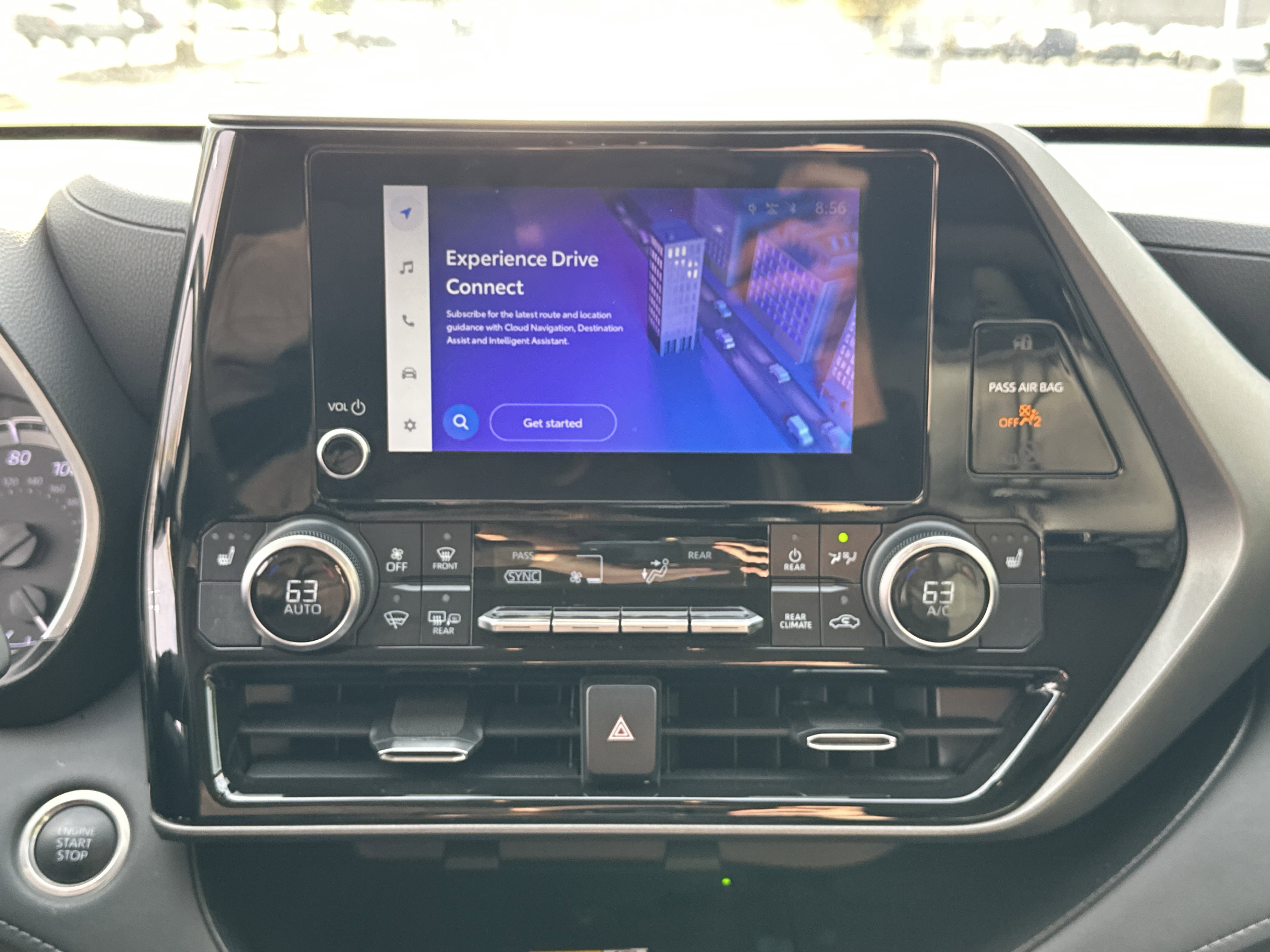 Used 2024 Toyota Highlander XLE image 24