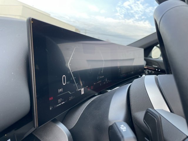 Used 2026 BMW 530i xDrive image 19