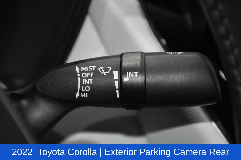 Used 2022 Toyota Corolla SE image 12