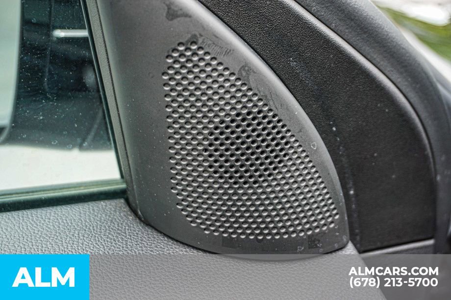 Used 2025 Genesis GV60 RWD image 57