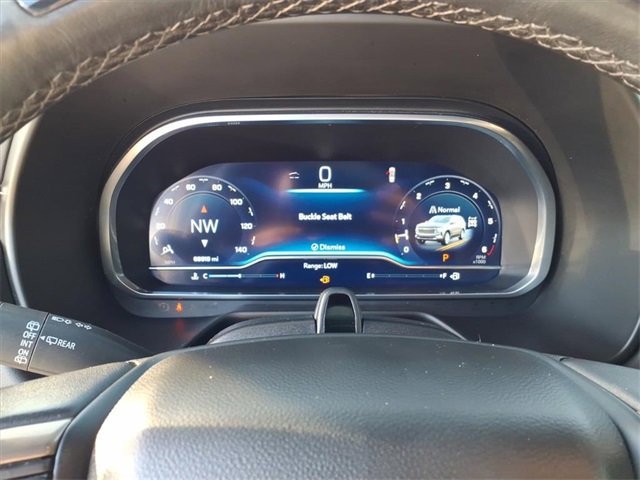 Certified 2023 Chevrolet Suburban High Country w/ Advanced Technology Package image 20