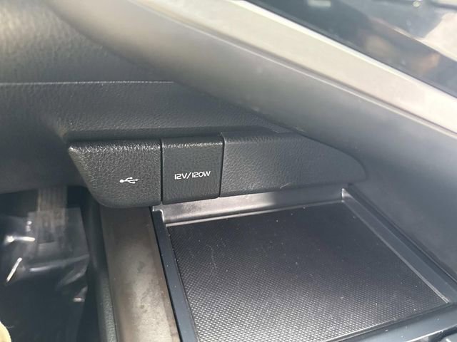 Used 2023 Toyota Camry SE image 33