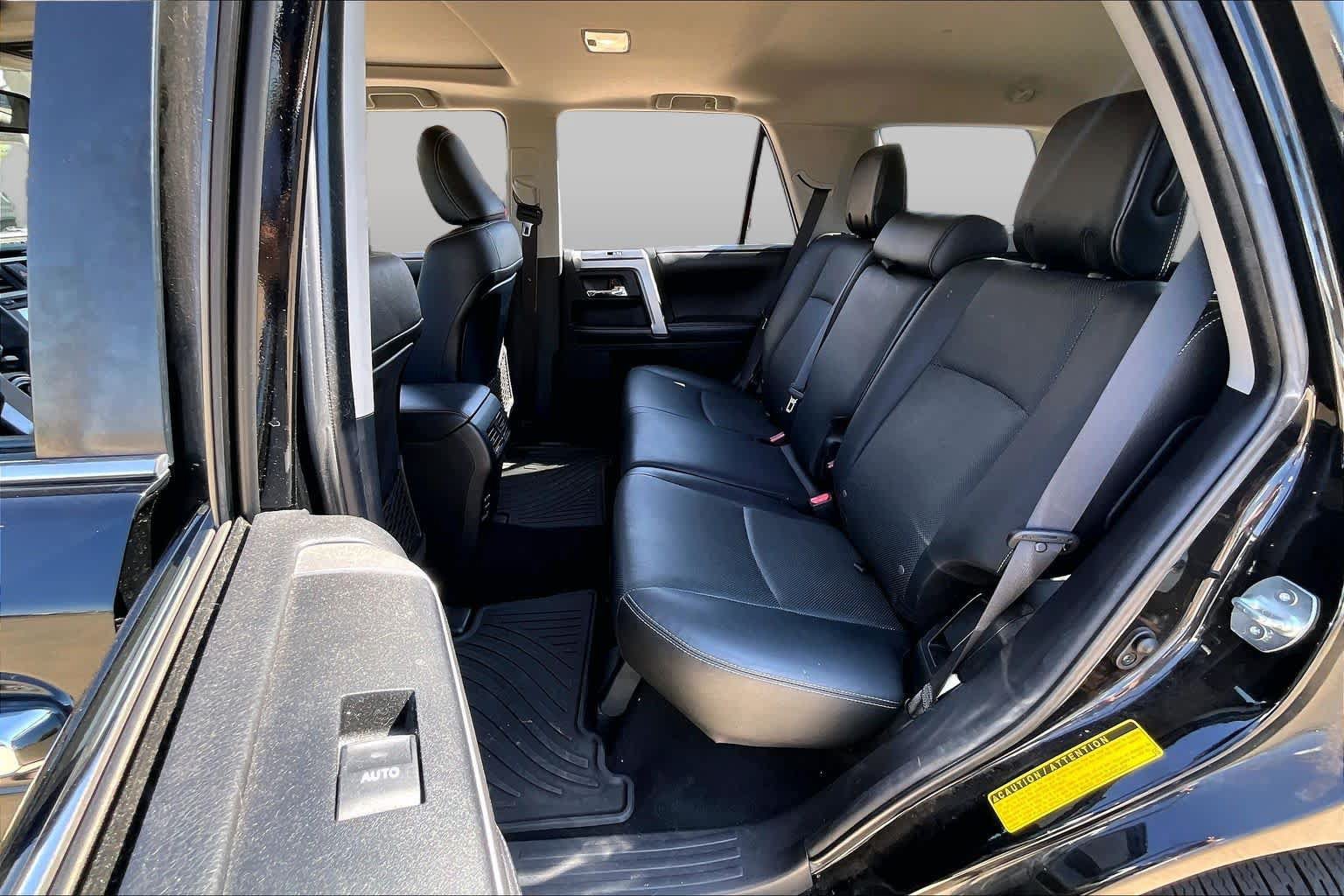 Used 2016 Toyota 4Runner Limited AWD/4WD image 20