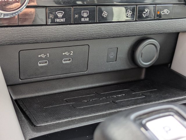 Used 2025 Mitsubishi Outlander SE FWD image 24