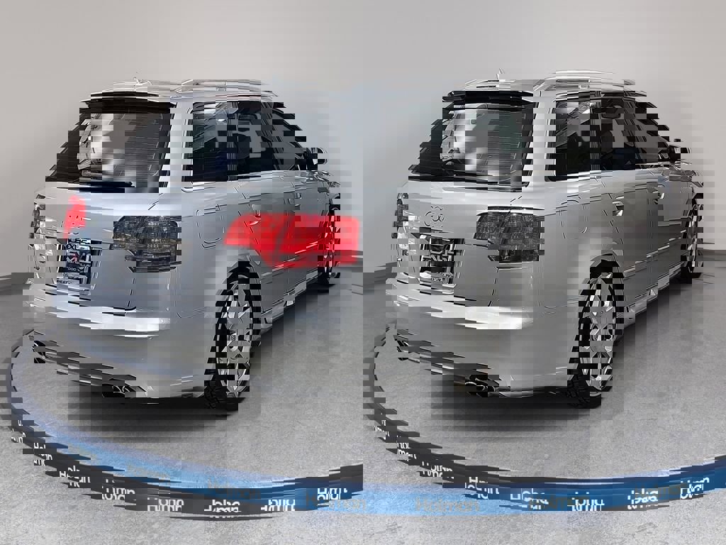 Used 2005 Audi S4 Avant AWD/4WD image 6