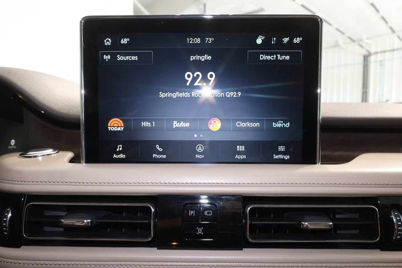 Used 2021 Lincoln Aviator Reserve w/ Equipment Group 202A AWD/4WD image 12