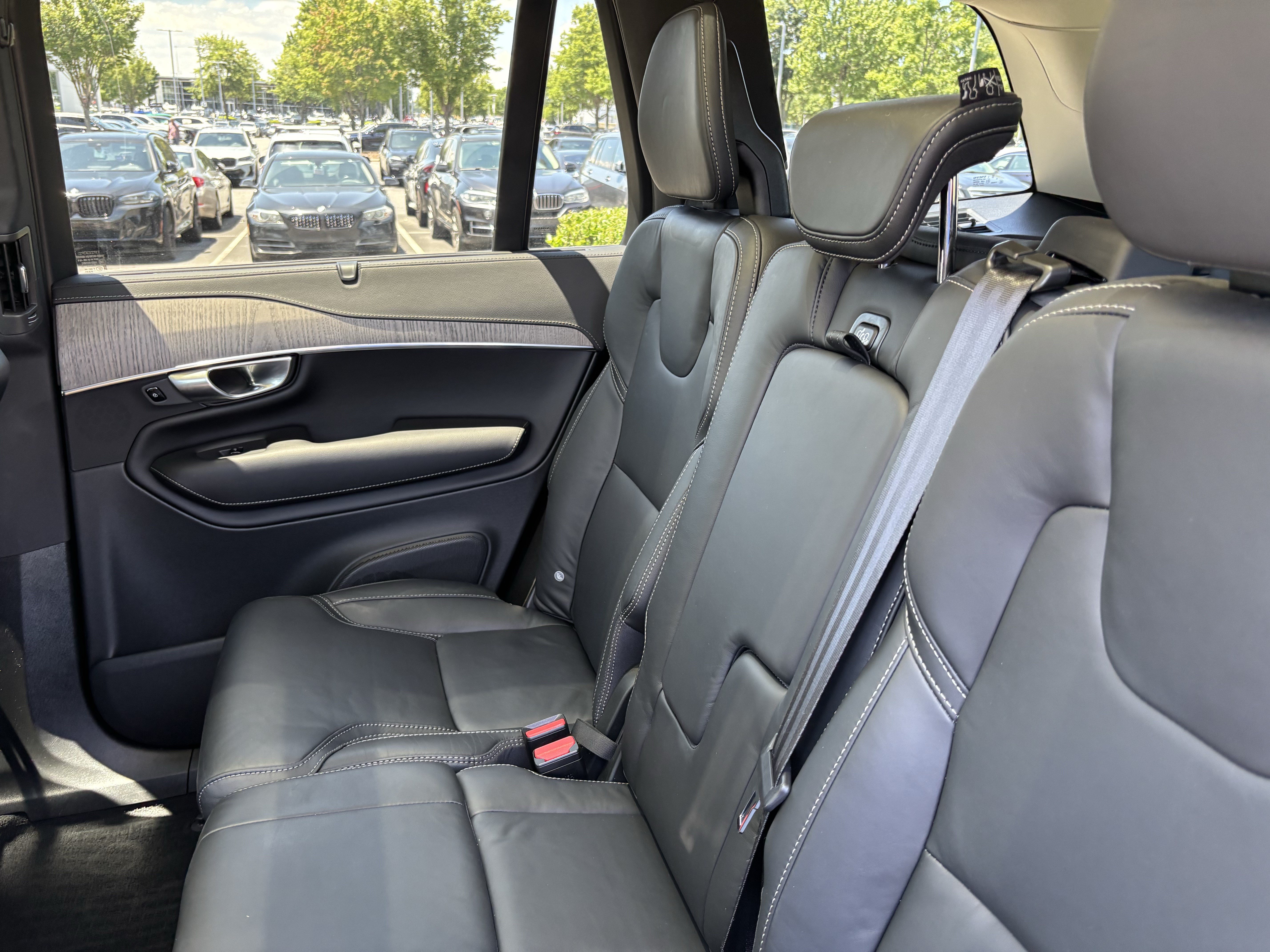 Used 2022 Volvo XC90 T8 Inscription w/ Advanced Package AWD/4WD image 31