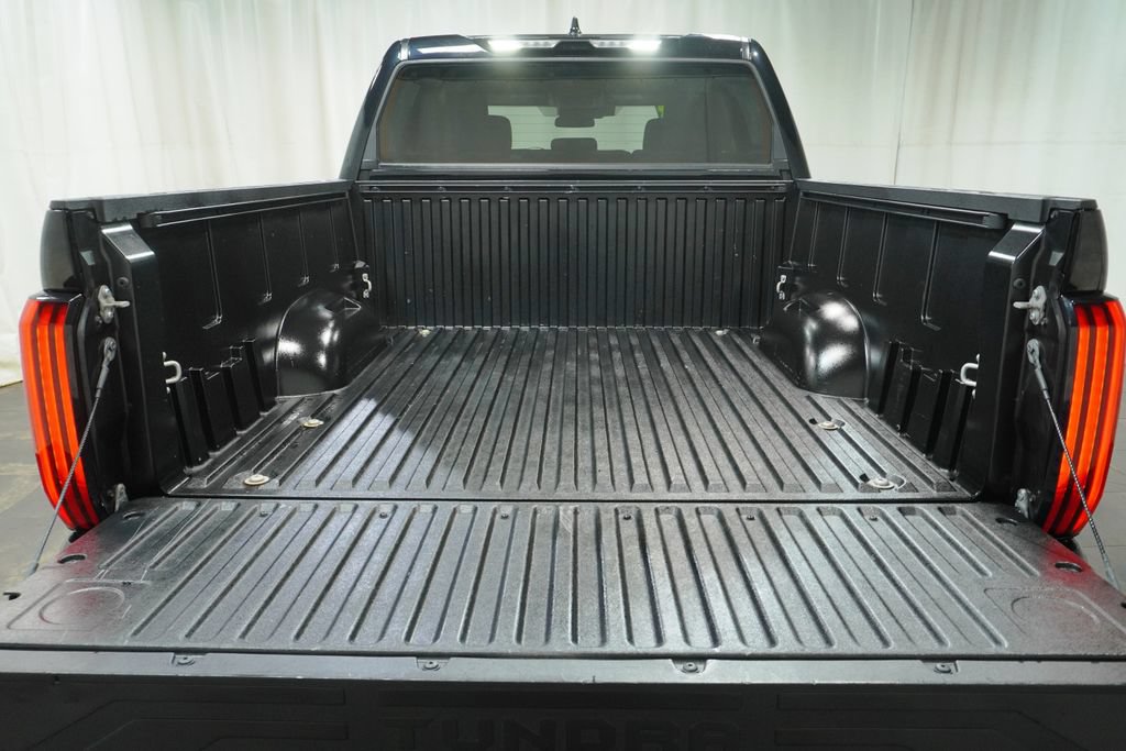 Used 2023 Toyota Tundra SR5 w/ SR5 Convenience Package AWD/4WD image 6