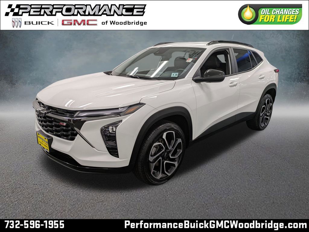 Used 2025 Chevrolet Trax RS w/ Driver Confidence Package