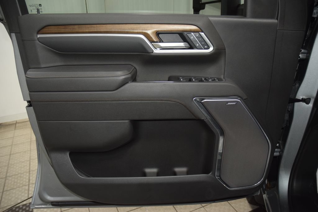 Used 2025 Chevrolet Silverado 2500 High Country w/ Z71 Off-Road Package AWD/4WD image 52