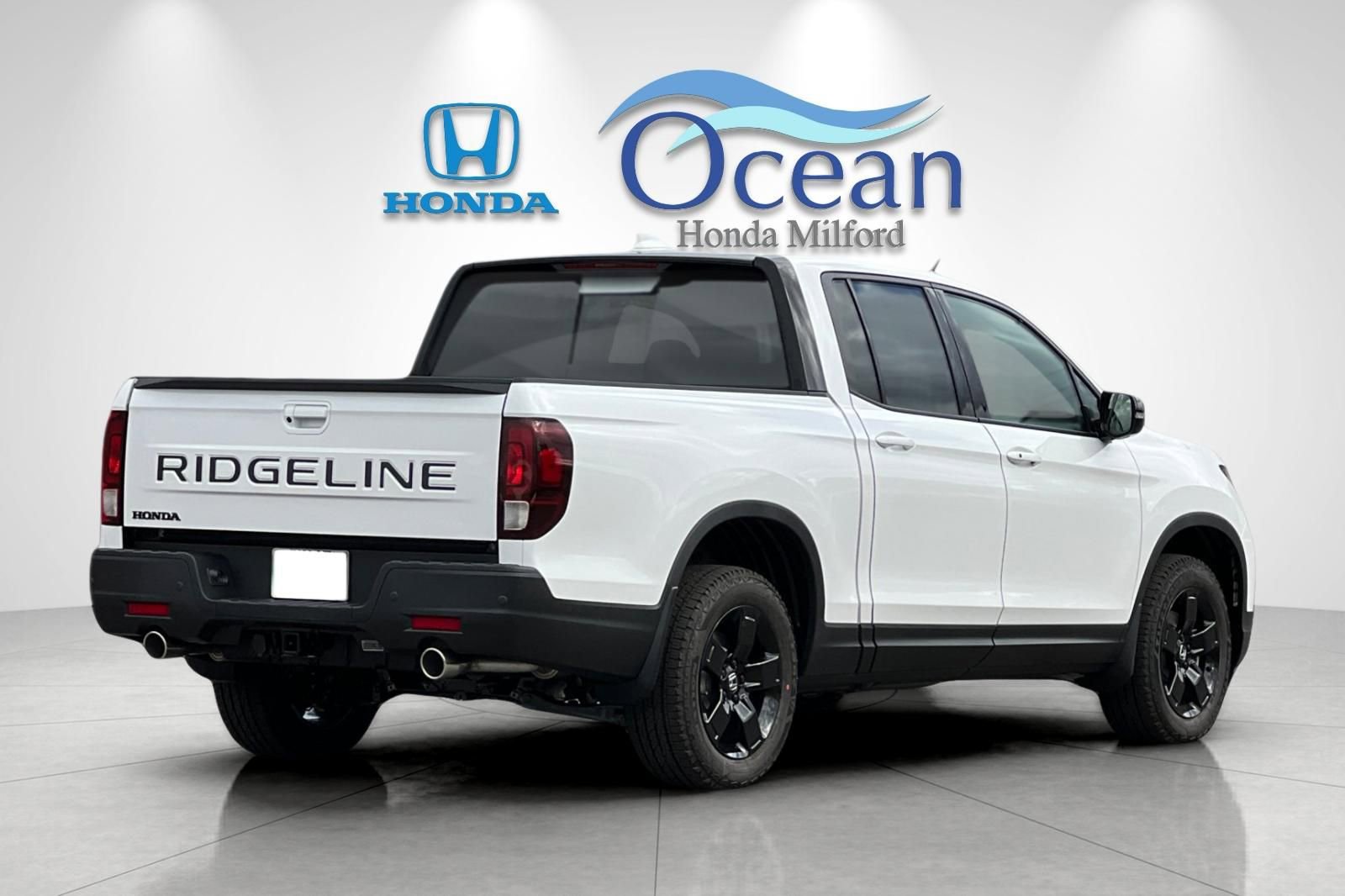 New 2026 Honda Ridgeline Black Edition image 5