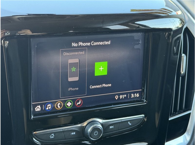 Used 2020 Chevrolet Traverse LS image 41