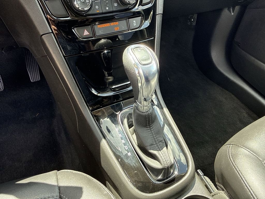 Used 2018 Buick Encore Essence w/ Experience Buick Package image 20