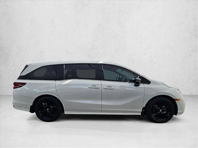 Used 2023 Honda Odyssey Sport image 4