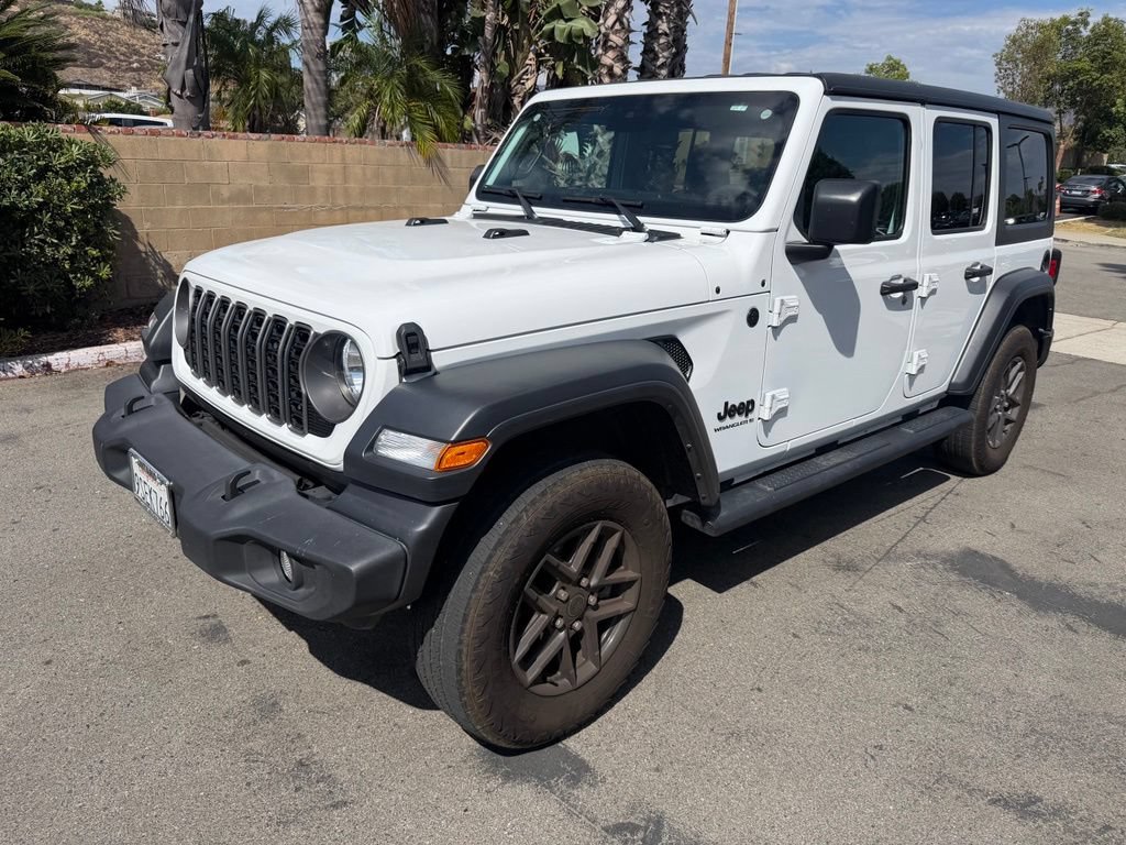 Used 2025 Jeep Wrangler Unlimited Sport AWD/4WD image 6