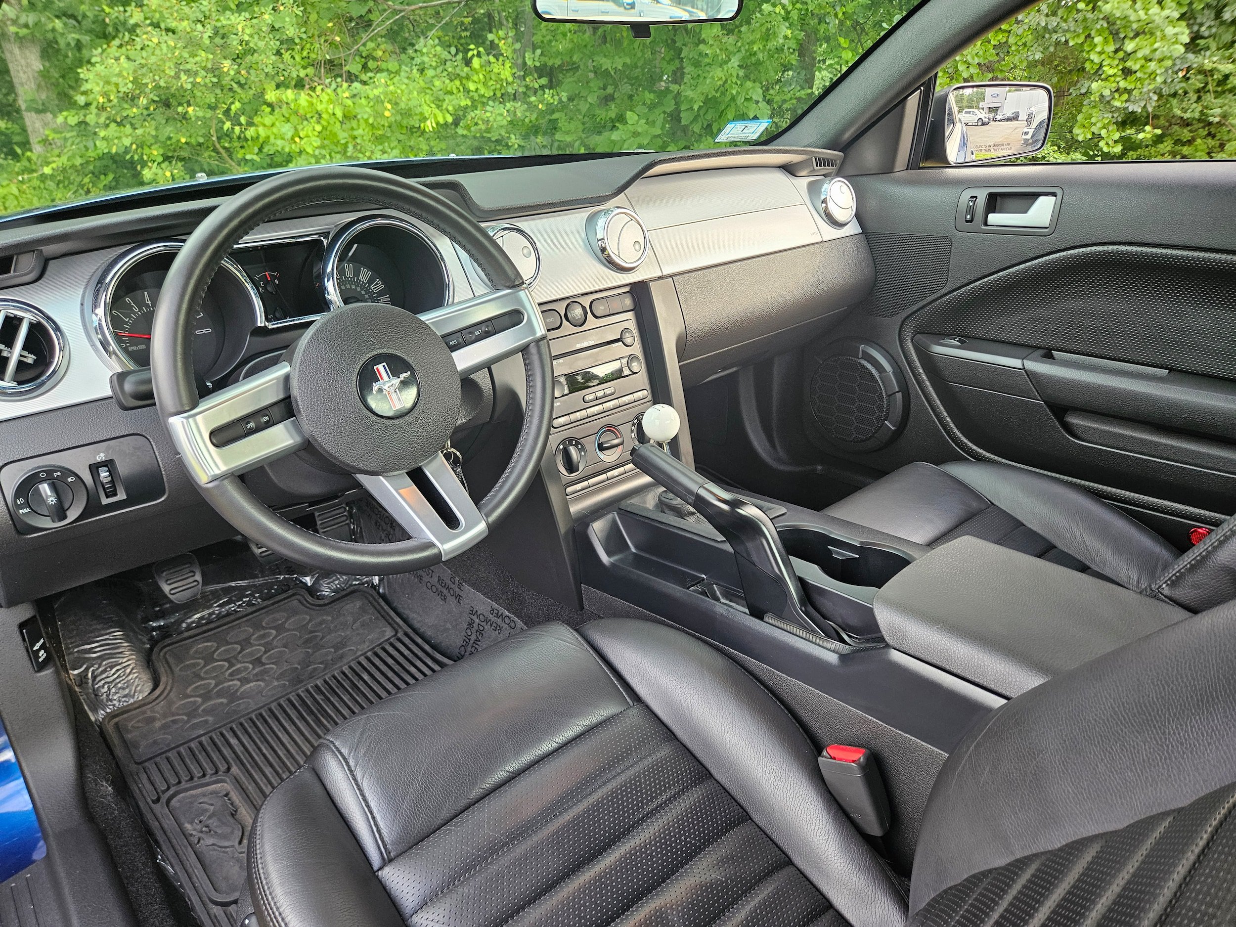 Used 2006 Ford Mustang GT Premium RWD image 24