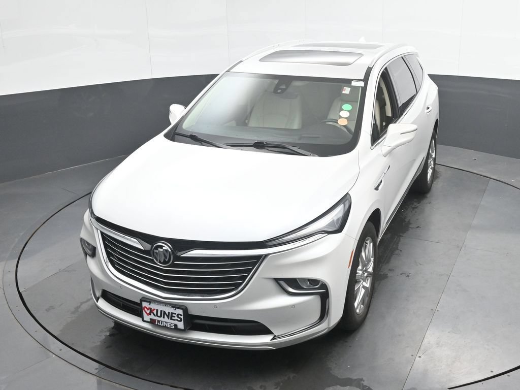 Used 2023 Buick Enclave Premium w/ Experience Buick Package AWD/4WD image 37
