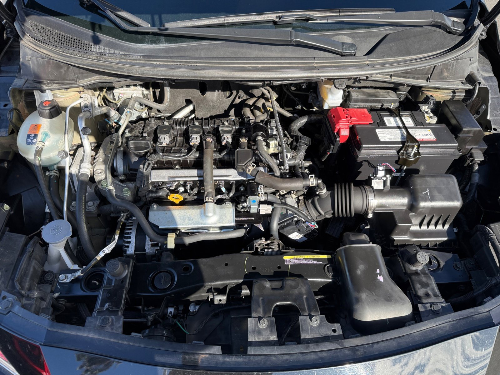 Used 2023 Nissan Versa SV FWD image 20