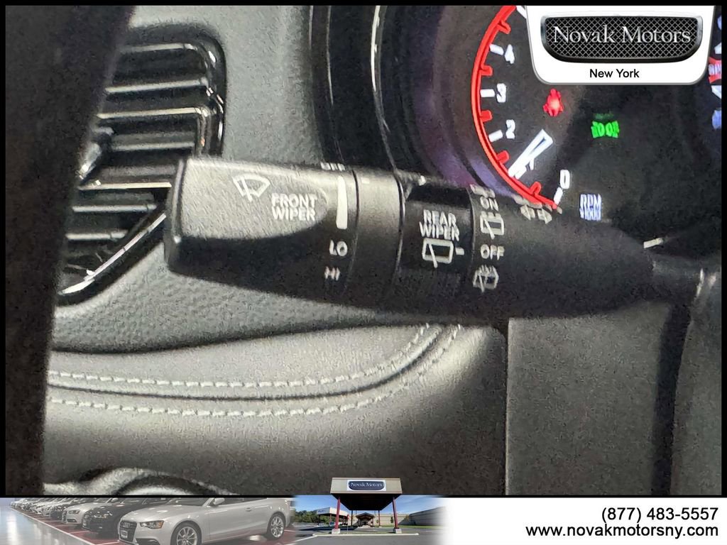 Used 2022 Dodge Durango GT AWD/4WD image 16