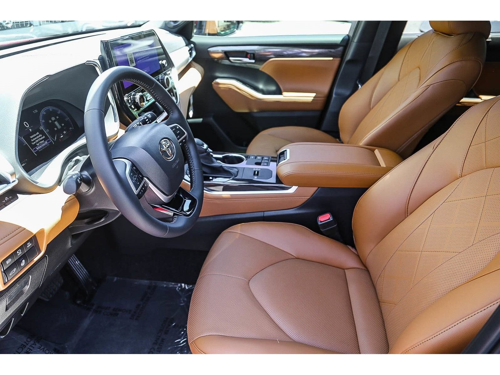 Used 2026 Toyota Highlander Platinum AWD/4WD image 17