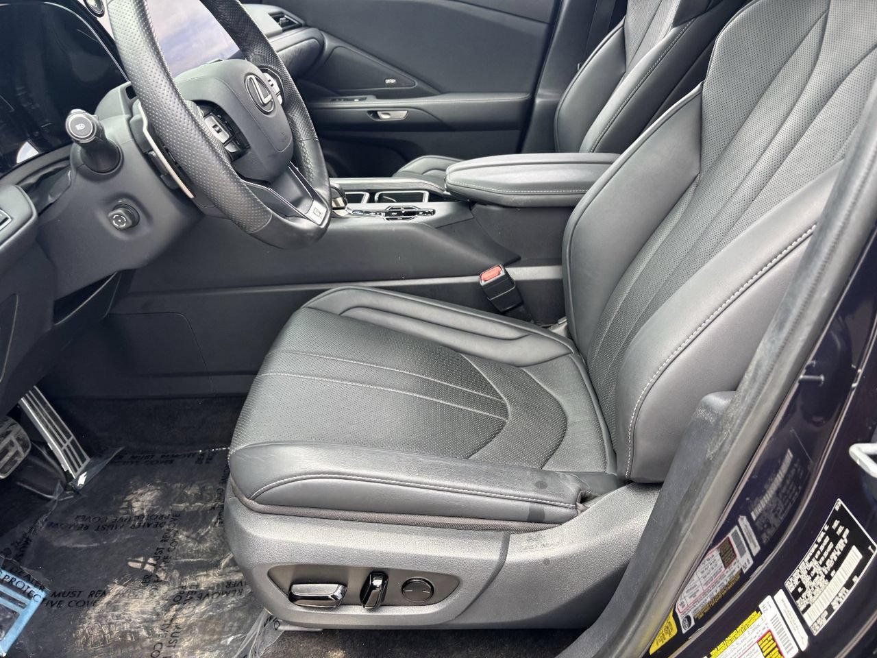 Used 2024 Lexus TX 500h AWD w/ Technology Package image 17