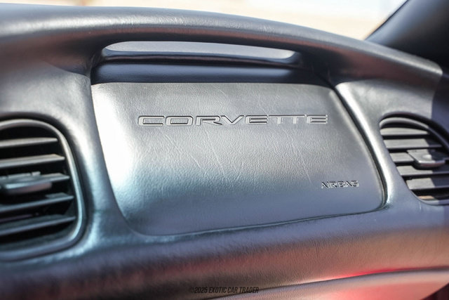 Used 1999 Chevrolet Corvette Coupe w/ Memory Pkg RWD image 39