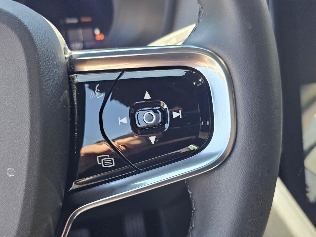 Used 2023 Polestar Polestar 2 w/ Pilot Pack FWD image 30