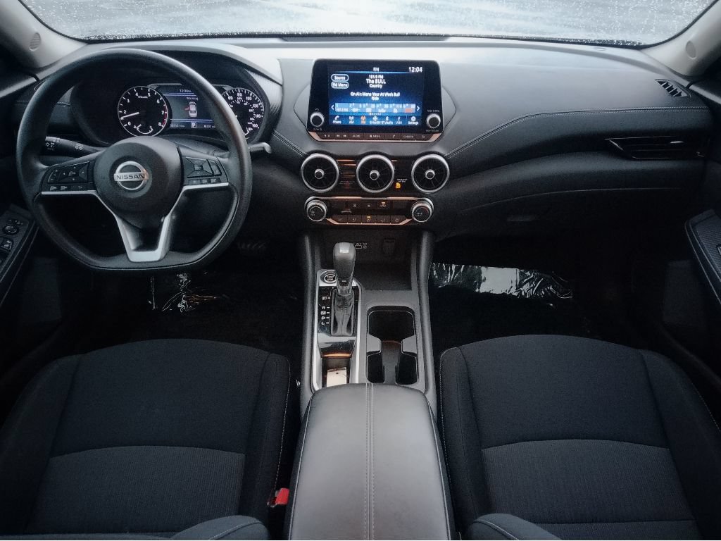 Used 2023 Nissan Sentra SV FWD image 12