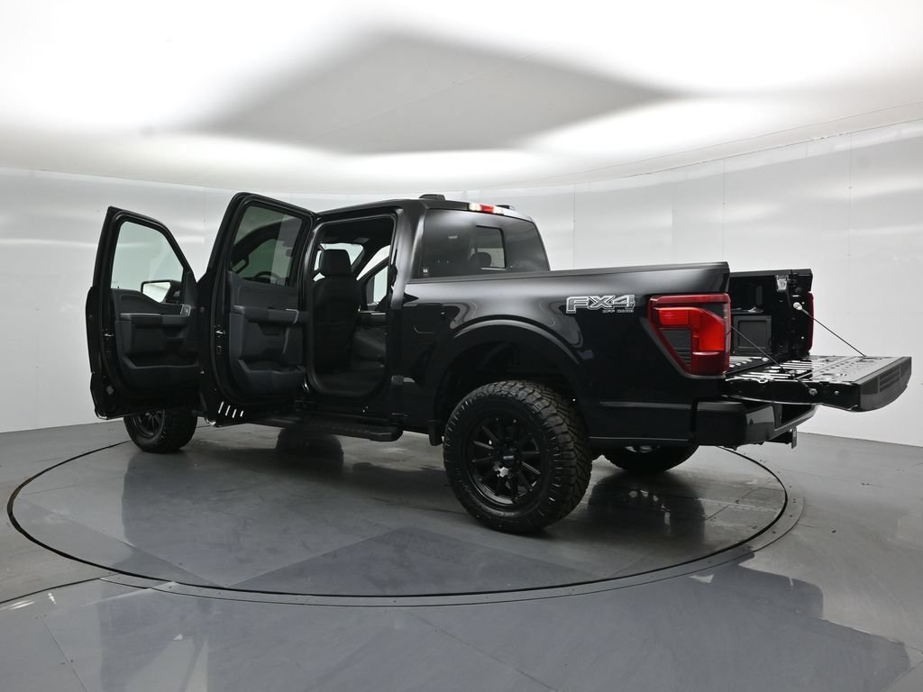 New 2026 Ford F150 XLT w/ Equipment Group 302A MID AWD/4WD image 27