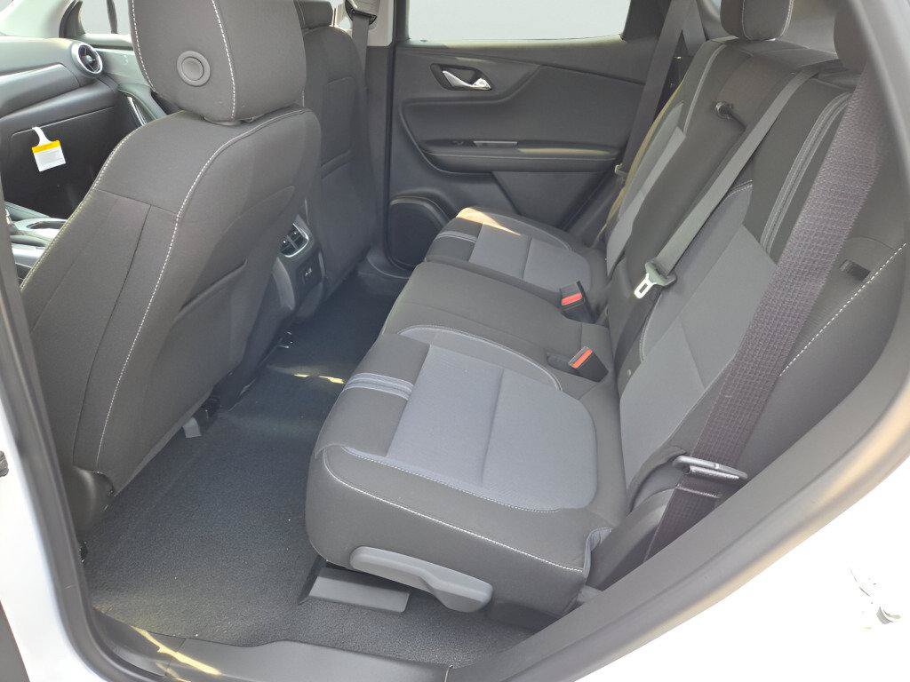 New 2026 Chevrolet Blazer LT w/ Convenience Package AWD/4WD image 22