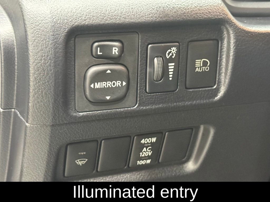 Used 2020 Toyota 4Runner Limited image 18