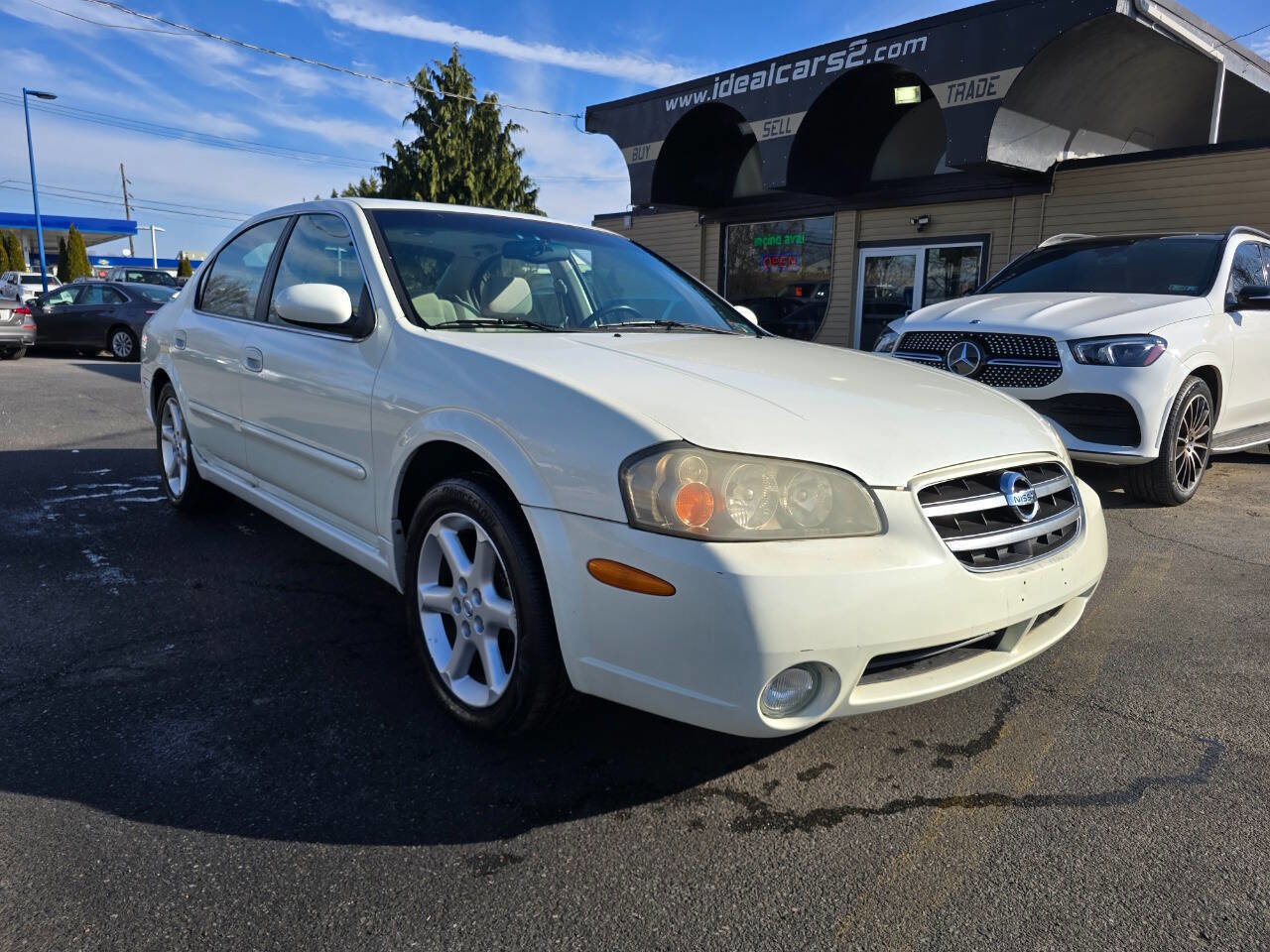 Used 2003 Nissan Maxima SE image 1