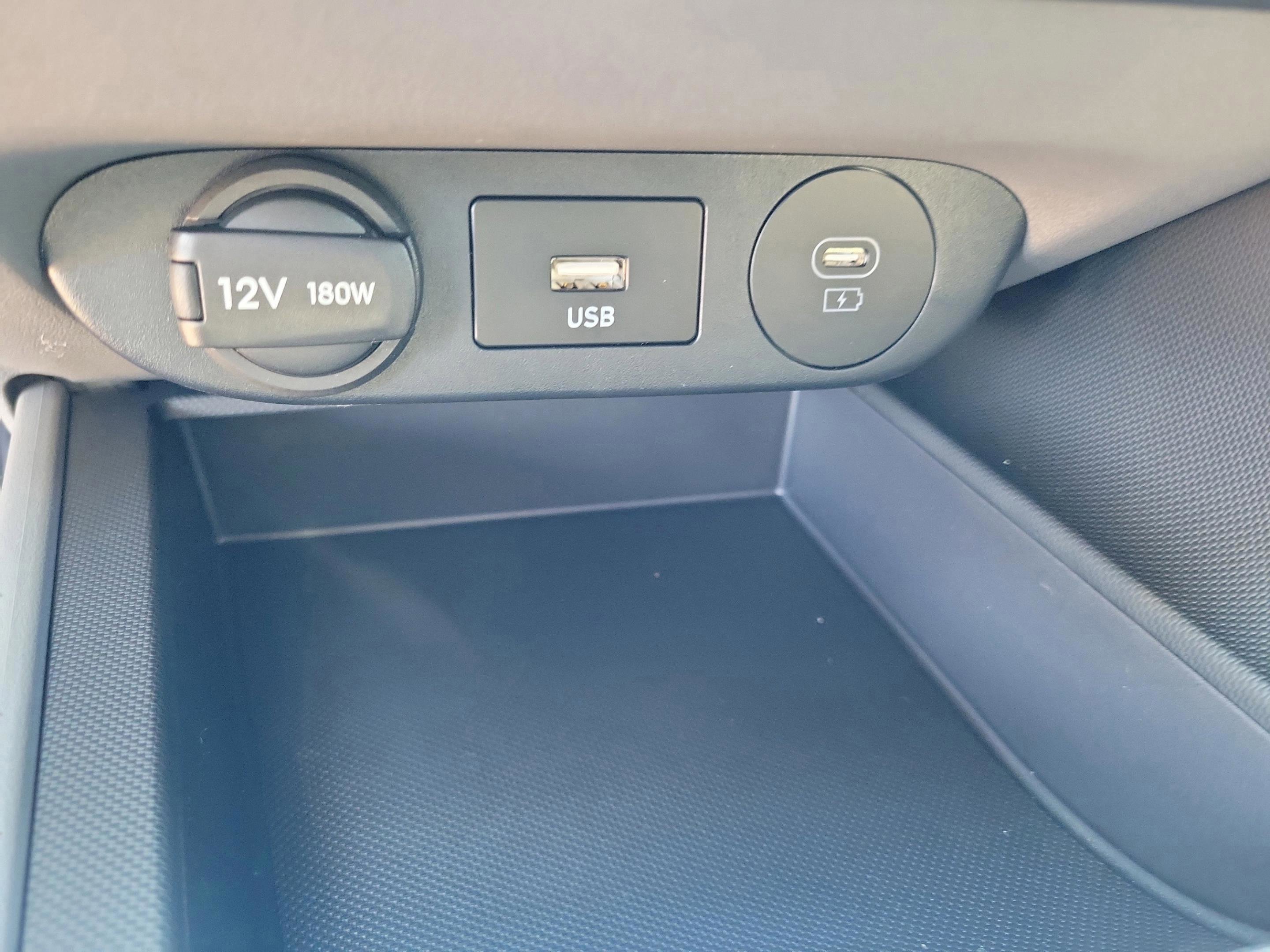 New 2026 Hyundai Elantra SE image 9