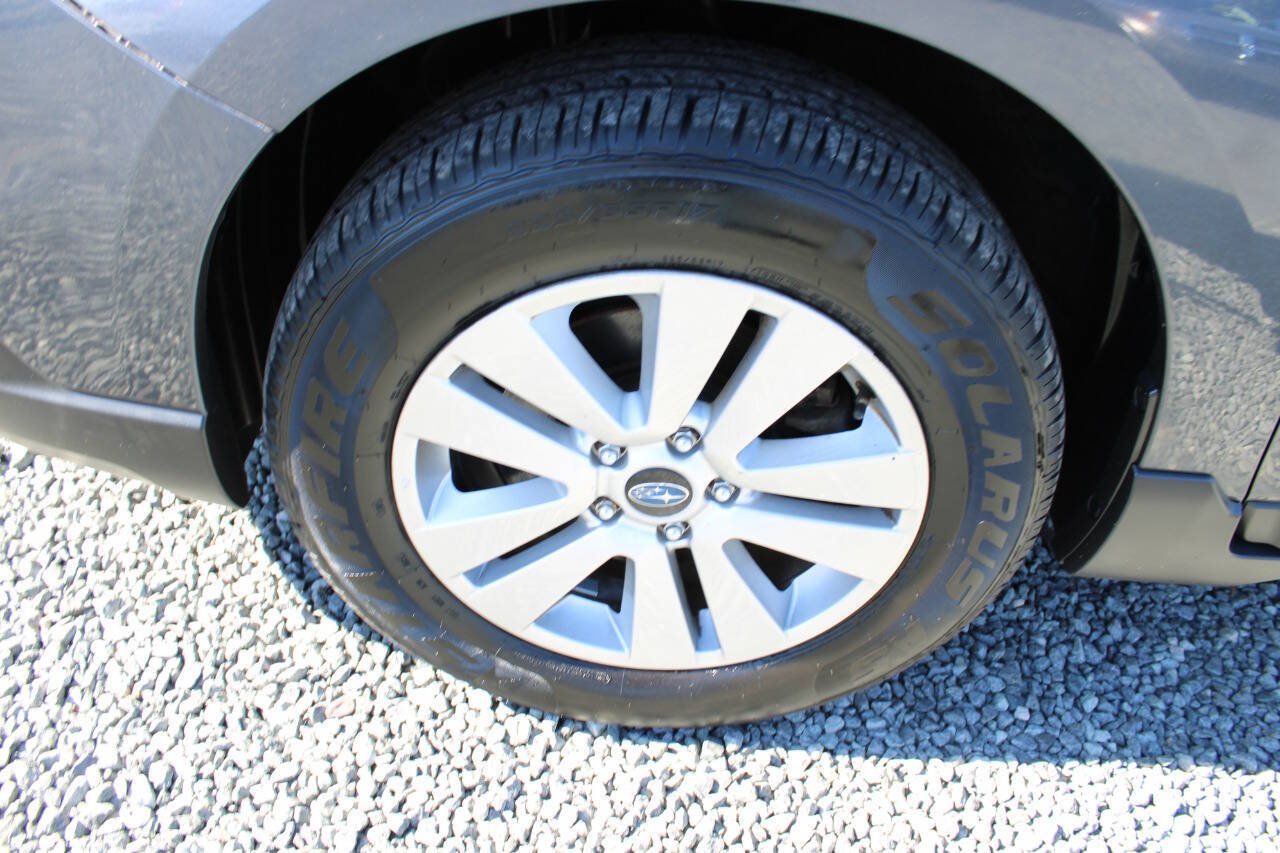 Used 2017 Subaru Outback 2.5i Premium AWD/4WD image 10