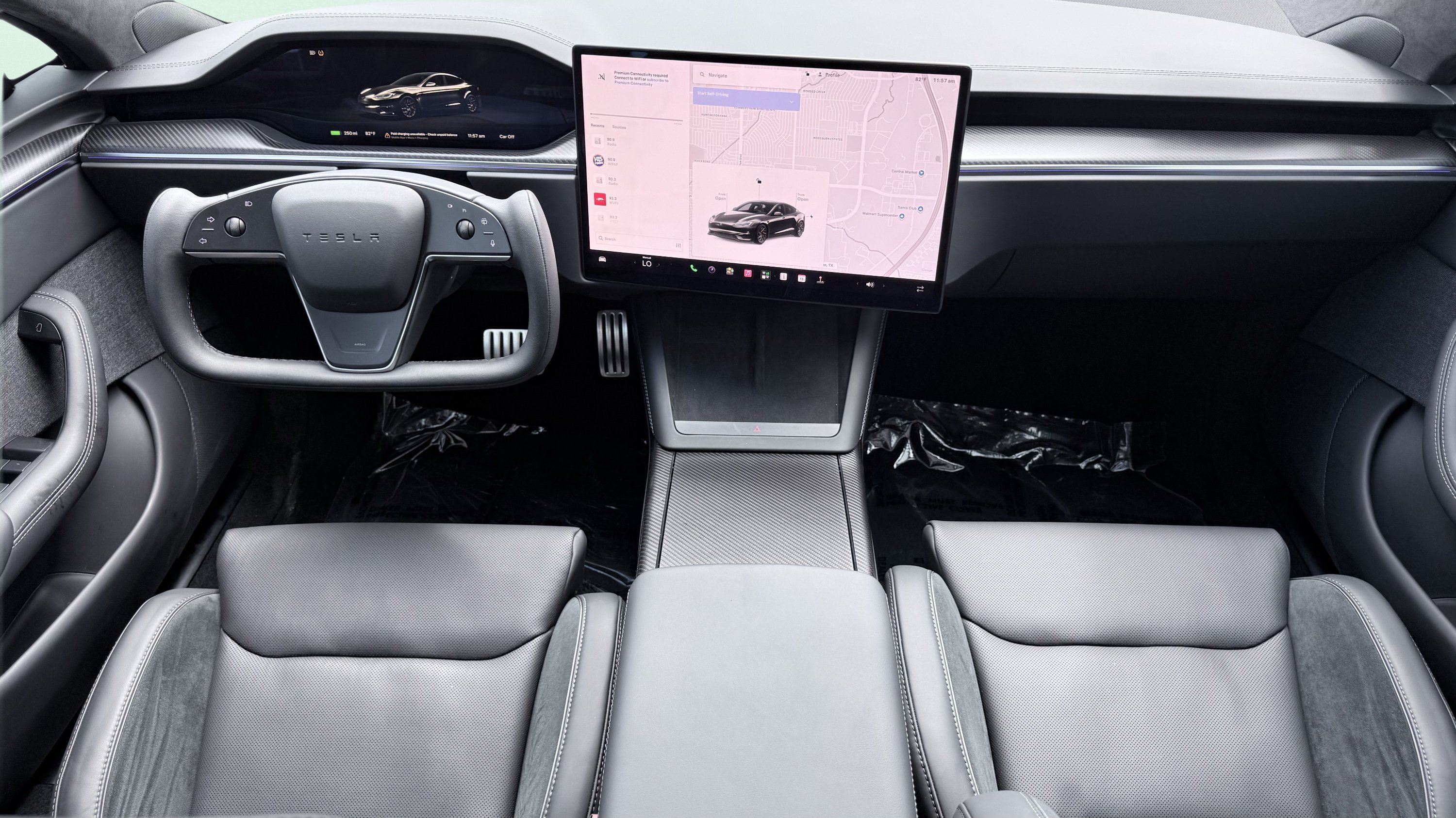 Used 2026 Tesla Model S Plaid AWD/4WD image 2