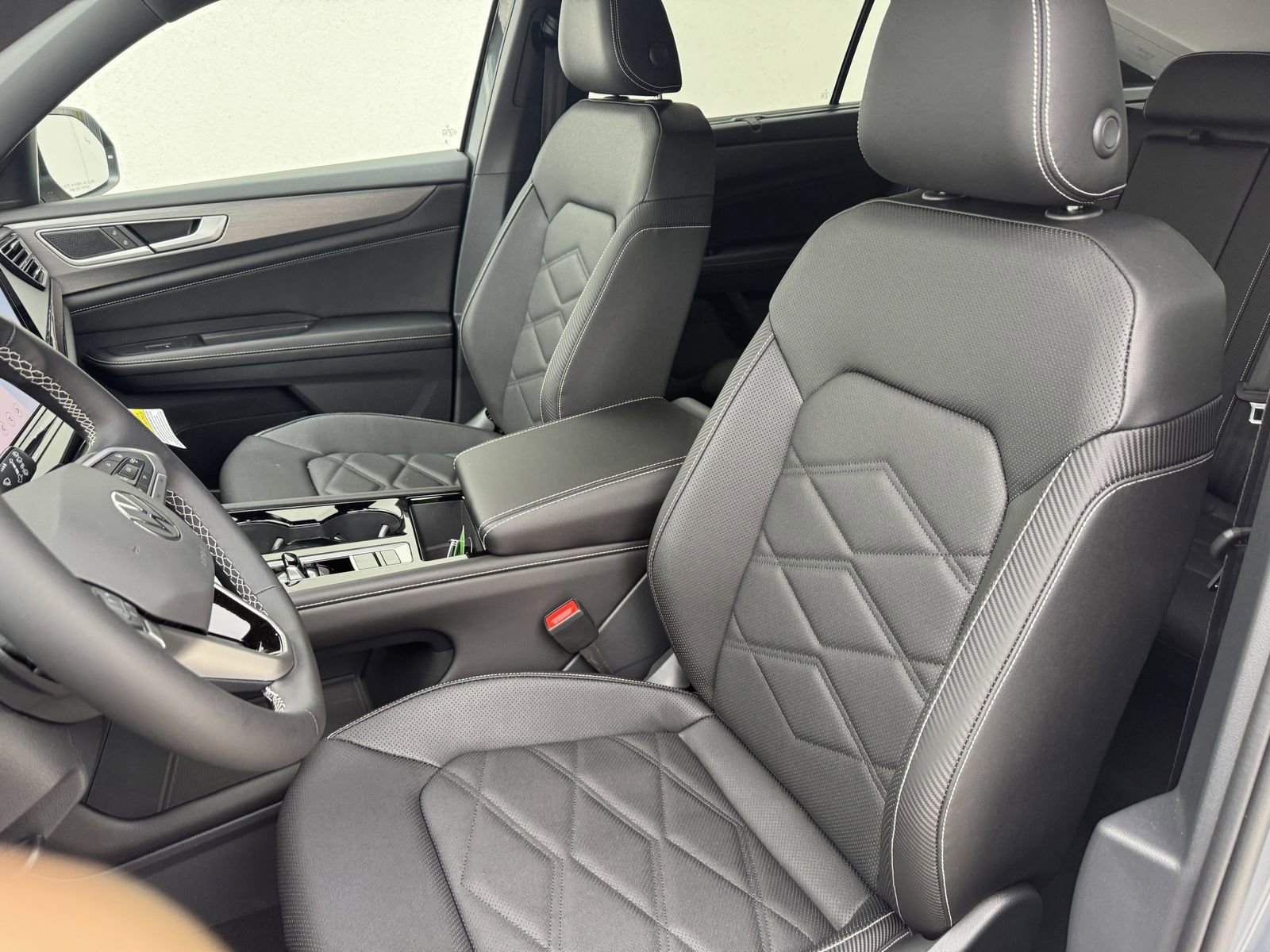 New 2026 Volkswagen Atlas Cross Sport SE FWD image 26