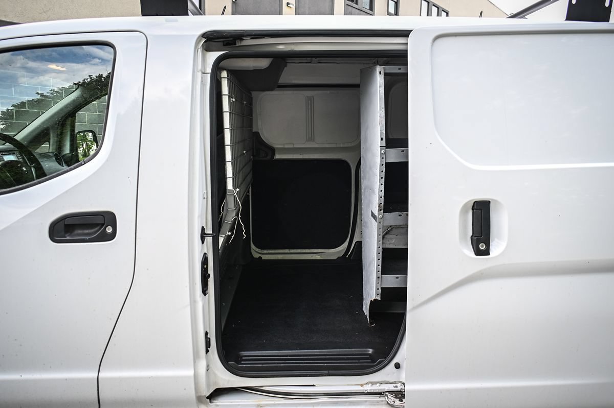 Used 2019 Nissan NV200 S FWD image 11