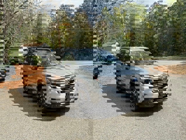 New 2025 Subaru Forester Premium image 3