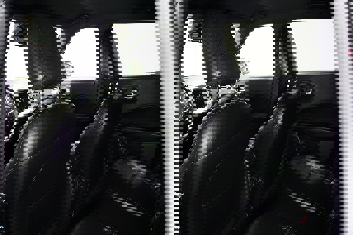 Used 2021 Jeep Compass Latitude image 18