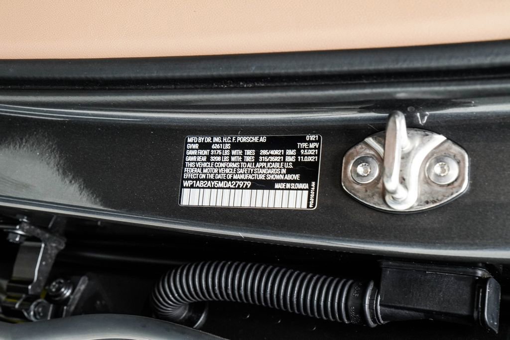 Used 2021 Porsche Cayenne S image 44