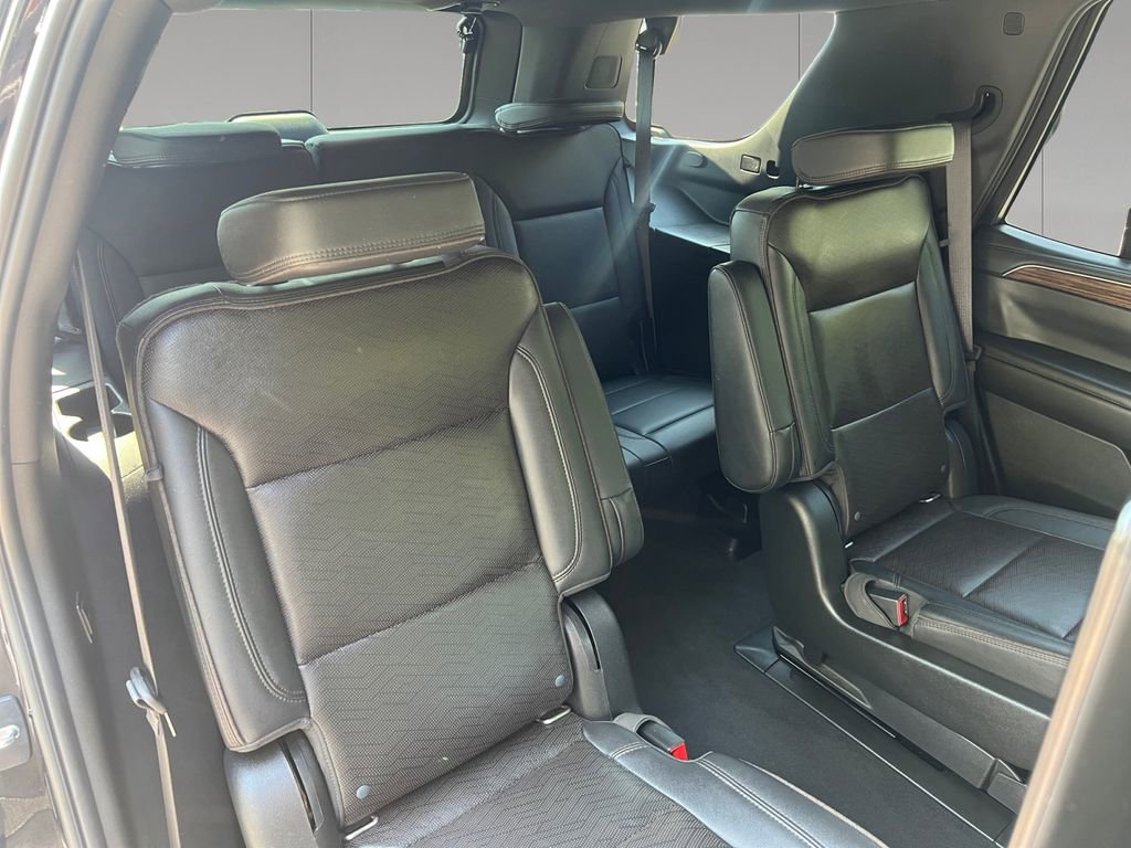 Used 2021 Chevrolet Tahoe High Country AWD/4WD image 18
