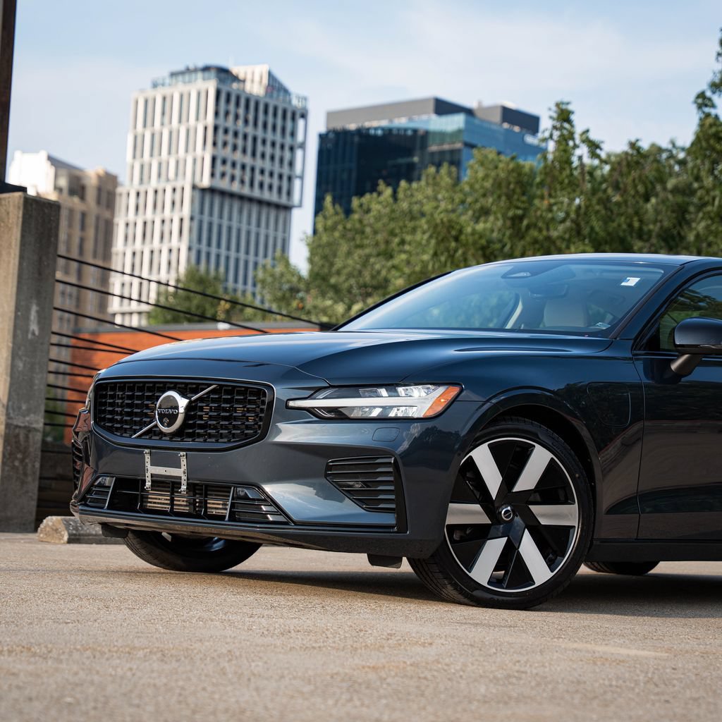 Certified 2024 Volvo S60 T8 Plus w/ Climate Package AWD/4WD image 2