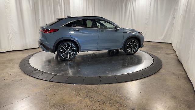 Certified 2025 INFINITI QX55 Luxe w/ Cargo Package image 9