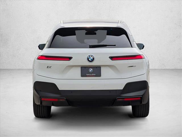 Certified 2023 BMW iX xDrive50 w/ Premium Package image 7