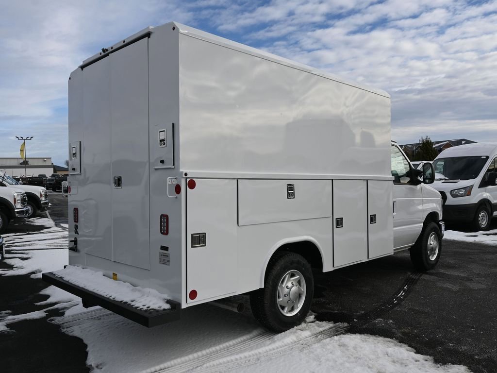 New 2025 Ford E-350 and Econoline 350 Super Duty w/ Power Equipment Group image 5