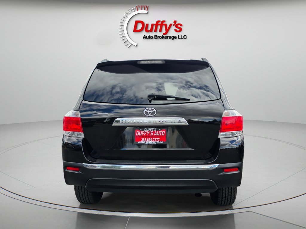 Used 2011 Toyota Highlander SE w/ Tow Pkg FWD image 17