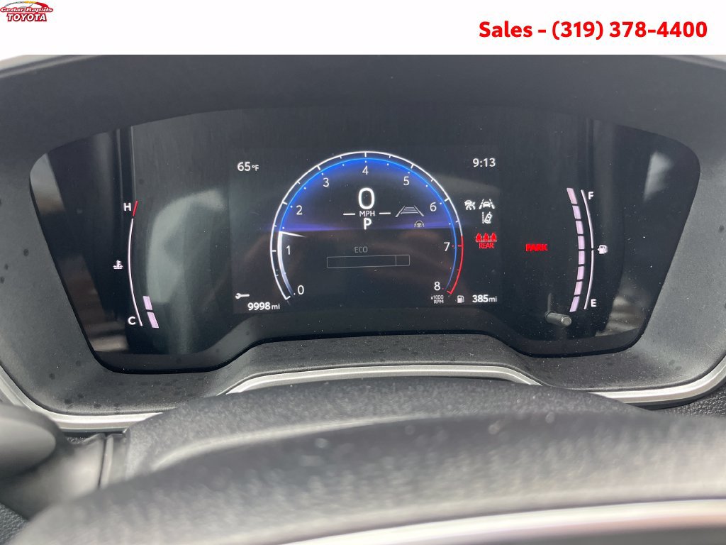Certified 2024 Toyota Corolla Cross XLE w/ Convenience Package AWD/4WD image 17
